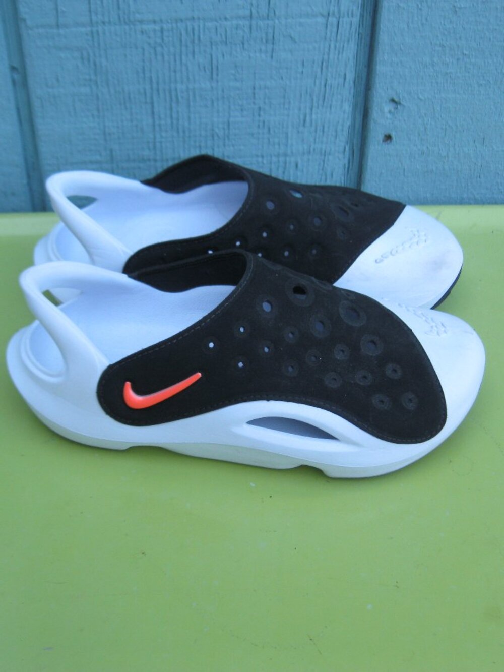 Nike Sandals Size 2Y Youth